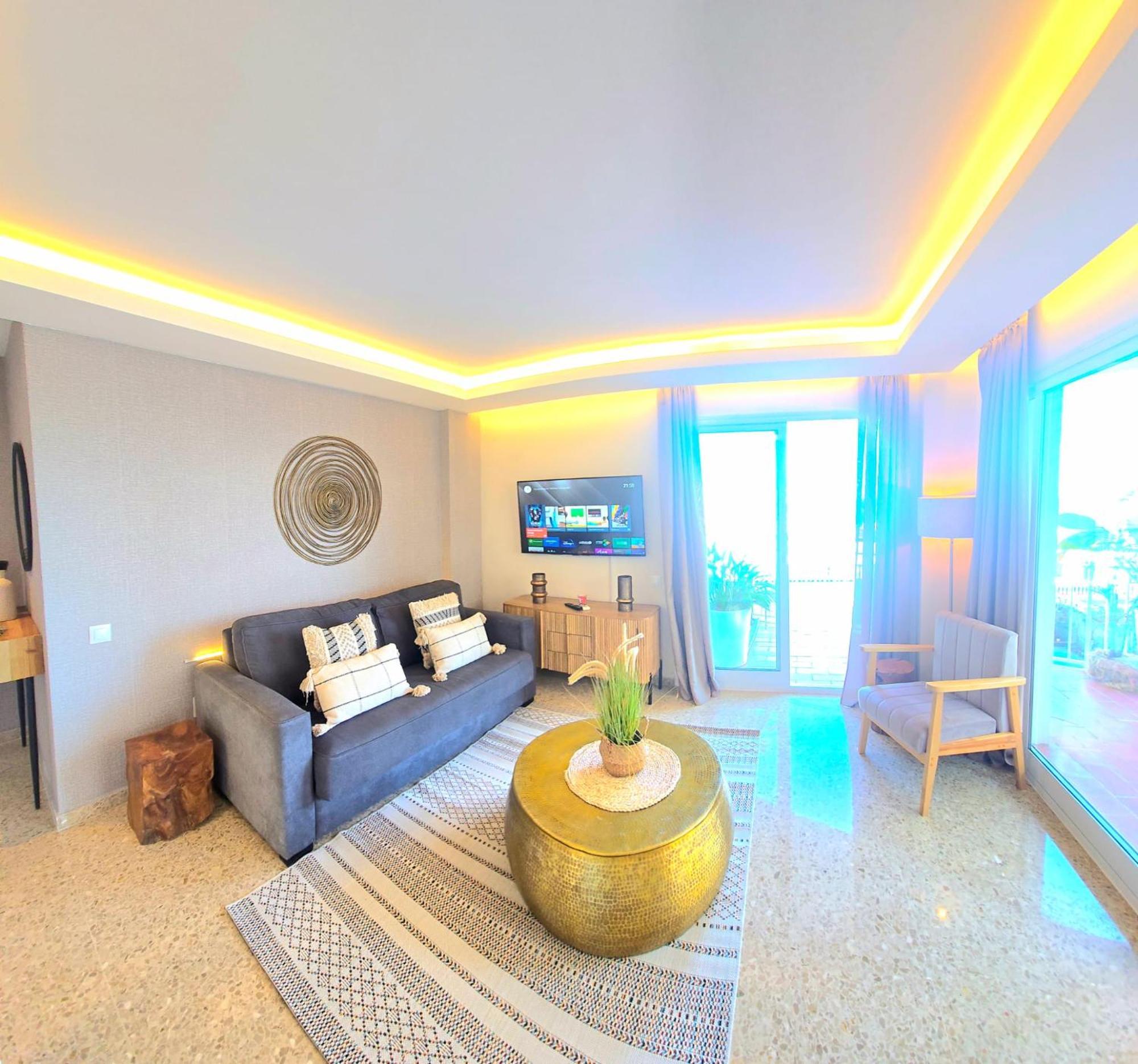 Seaview Retreat Torremolinos City Center, With Pool And Amazing Views By Namaste Elite Extérieur photo