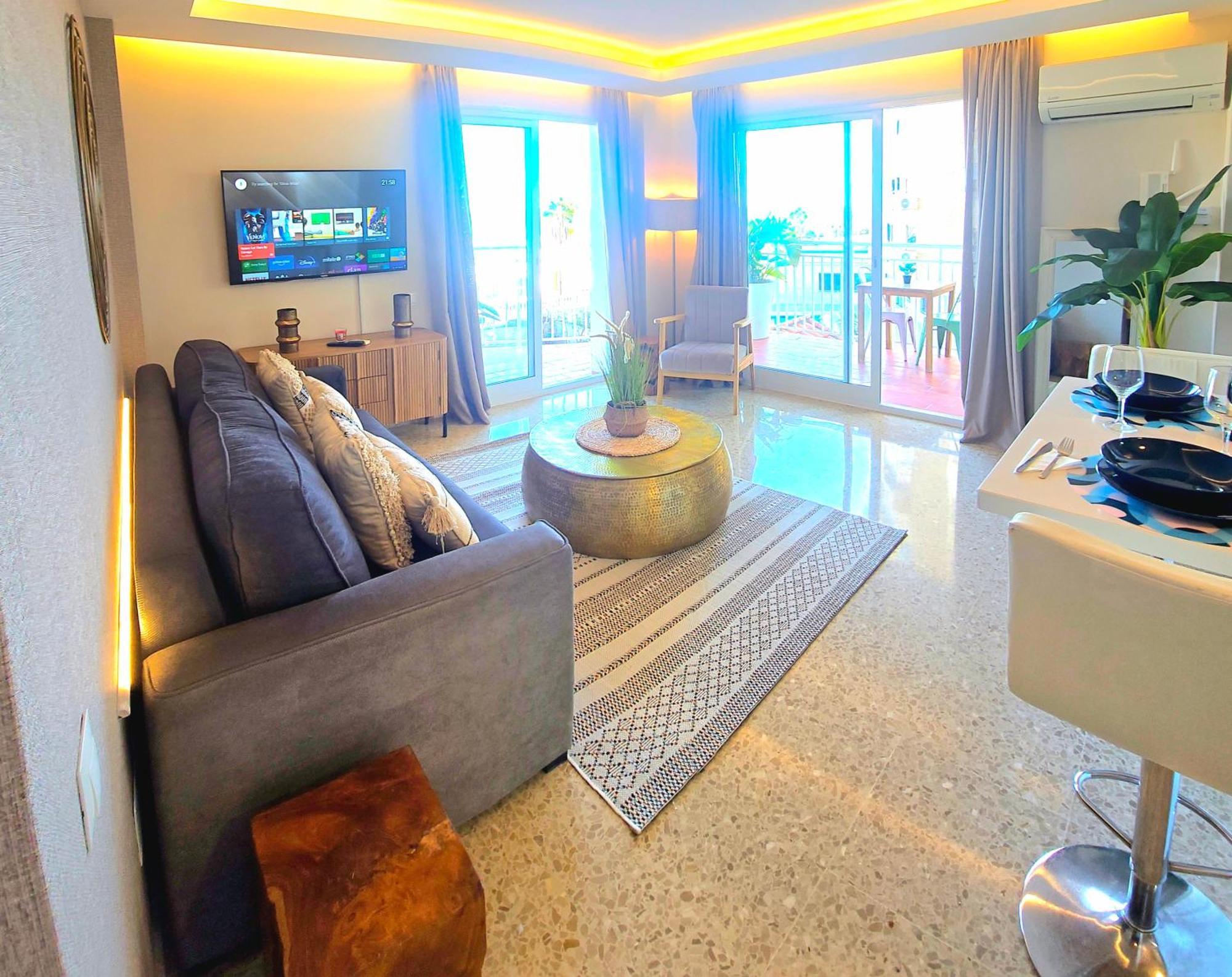 Seaview Retreat Torremolinos City Center, With Pool And Amazing Views By Namaste Elite Extérieur photo