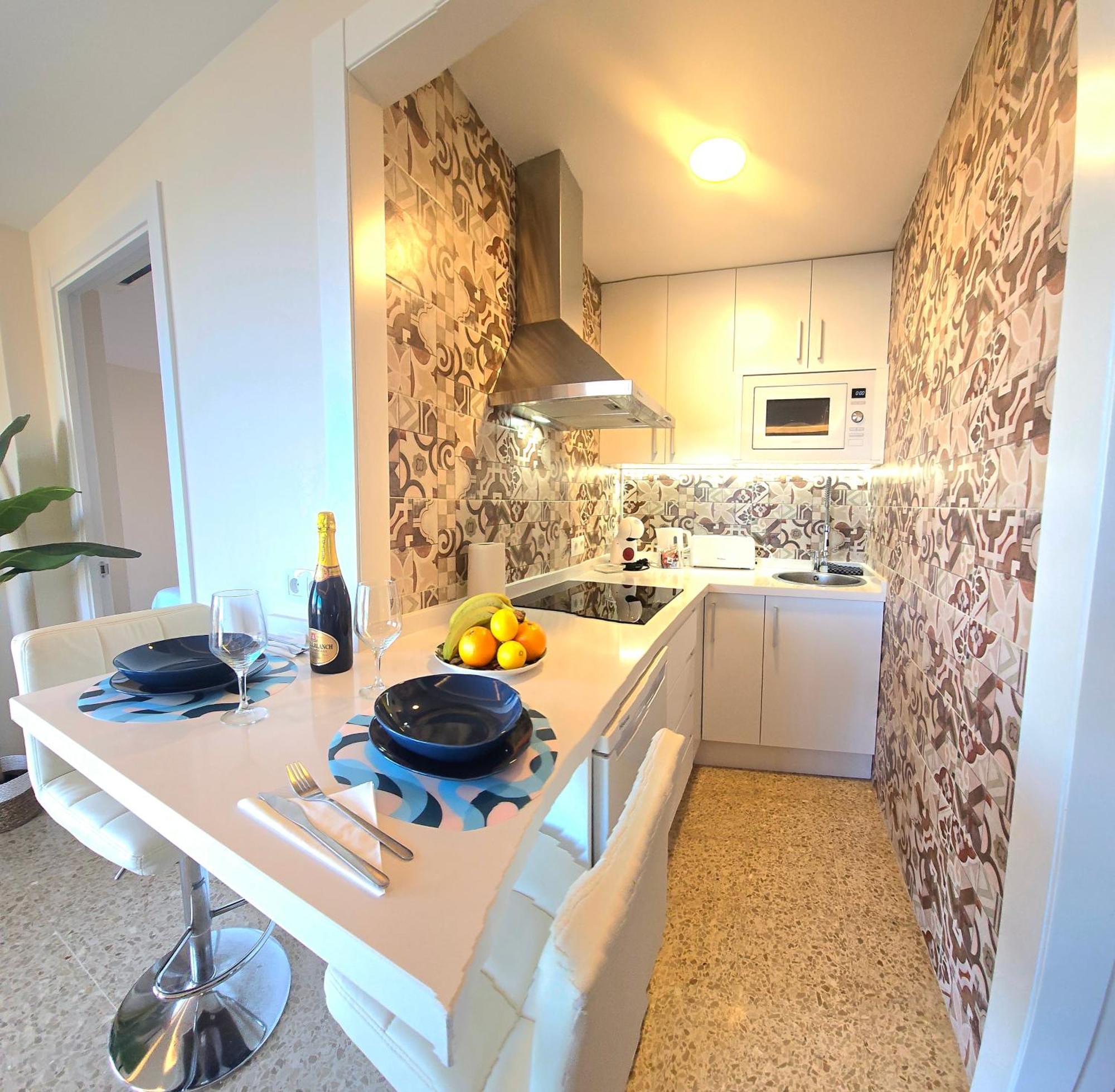 Seaview Retreat Torremolinos City Center, With Pool And Amazing Views By Namaste Elite Extérieur photo